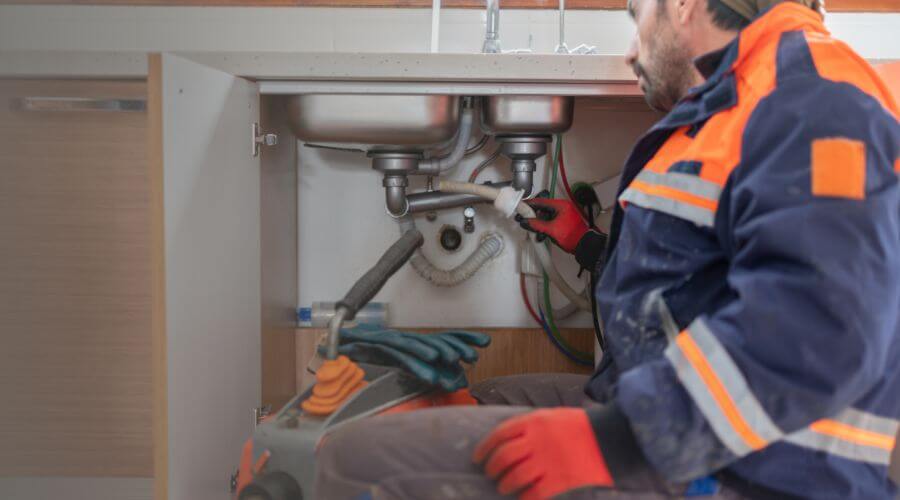 Commercial Slab Leak Plumbing in Bardolph, IL